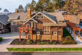 Lodges at Cannon Beach C1